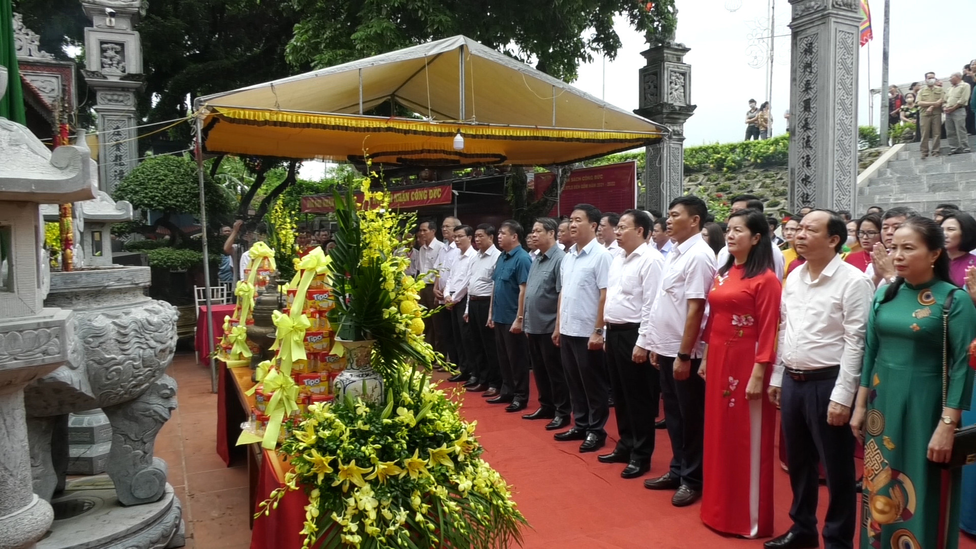 Dâng hương tưởng niệm ngày mất của Nhân Huệ vương Trần Khánh Dư